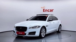Jaguar XF 2017