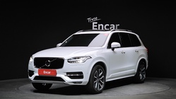 Volvo XC90 2019