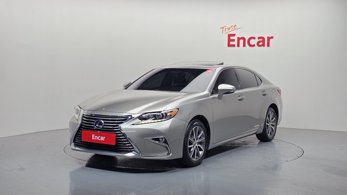 Lexus ES 2018