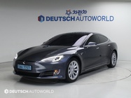 Tesla Model S 2020
