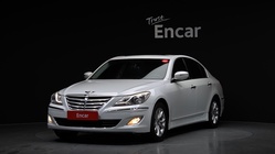 Hyundai Genesis 2013