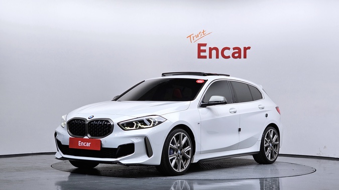 BMW 1 Series 2021