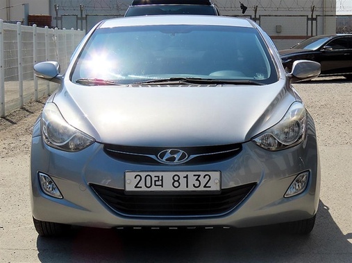 Hyundai Avante 2013