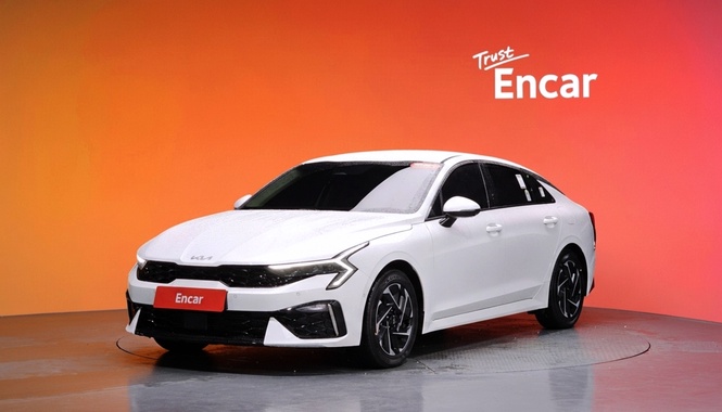Kia K5 2025