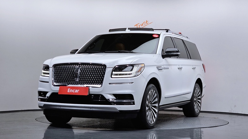 Lincoln Navigator