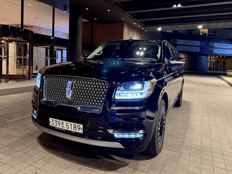 Lincoln Navigator
