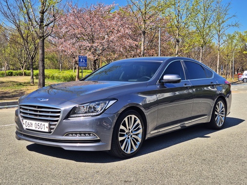 Hyundai Genesis 2016