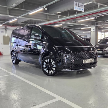 Hyundai Staria 2025