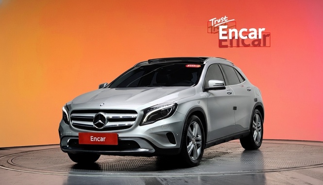 Mercedes-Benz GLA-Class 2016