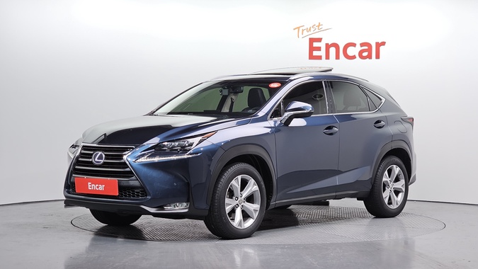 Lexus NX 2015