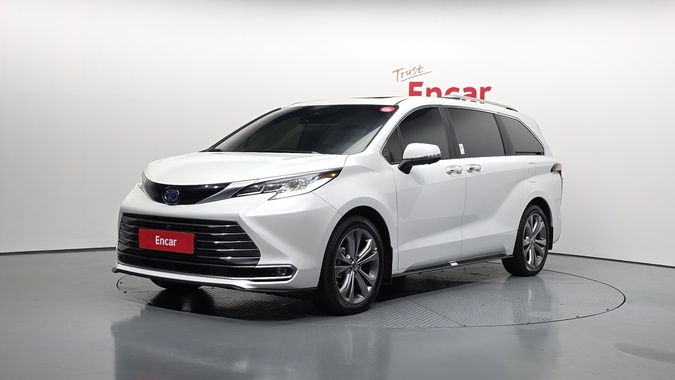 Toyota Sienna 2025