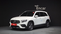 Mercedes-Benz GLB-Class 2023