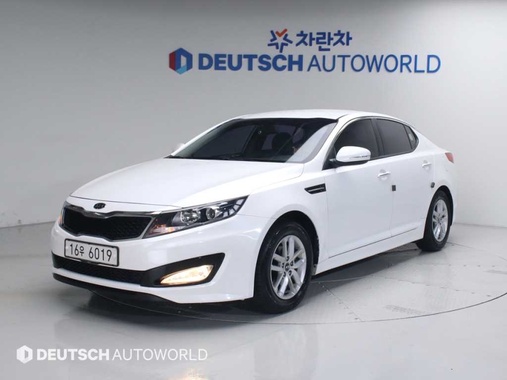 Kia K5 2011
