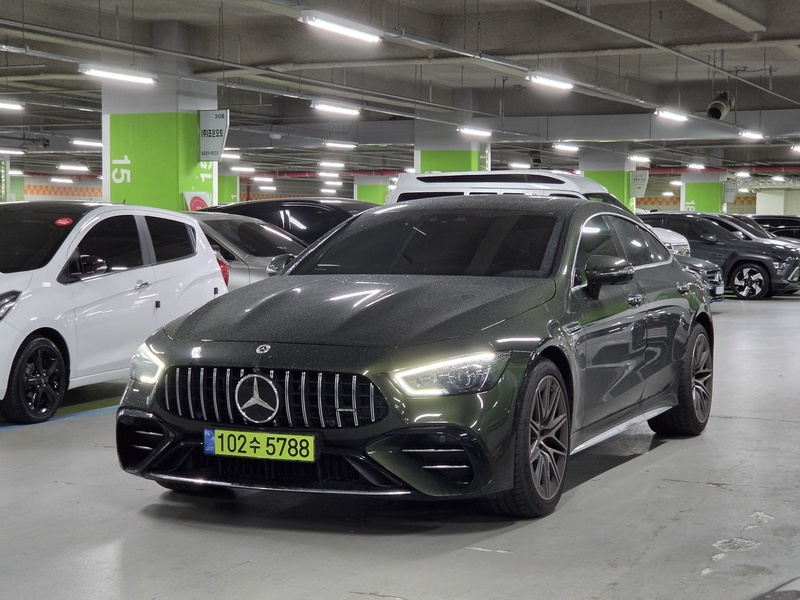 Mercedes-Benz AMG GT