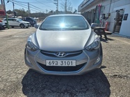 Hyundai Avante 2013