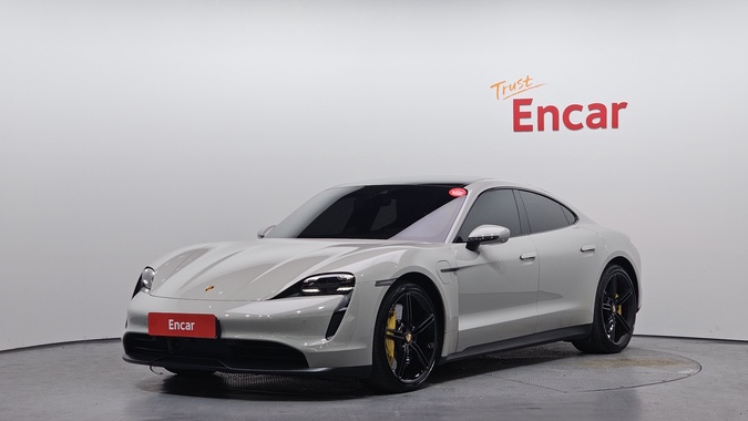 Porsche Taycan 2020