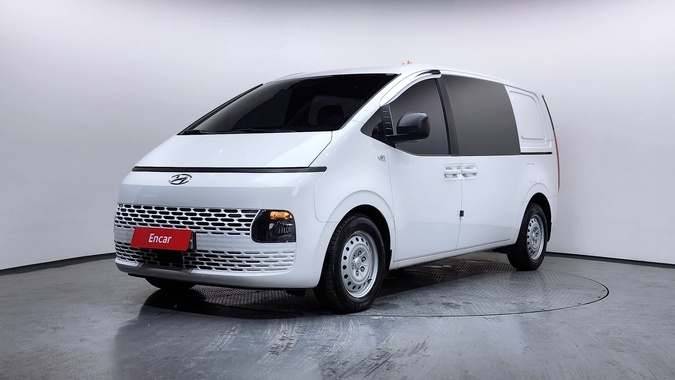 Hyundai Staria 2021