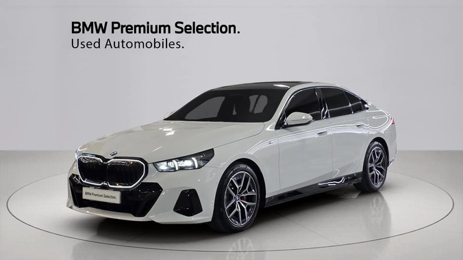 BMW 5 Series 2024