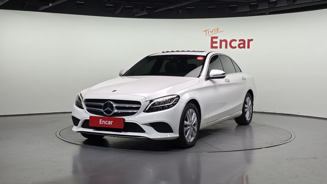 Mercedes-Benz C-Class 2019