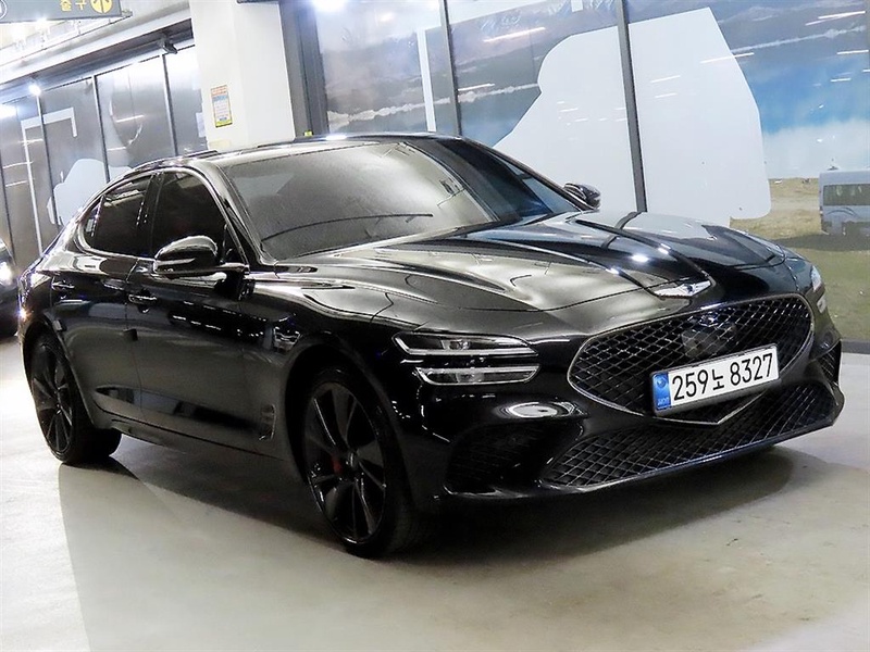 Genesis G70