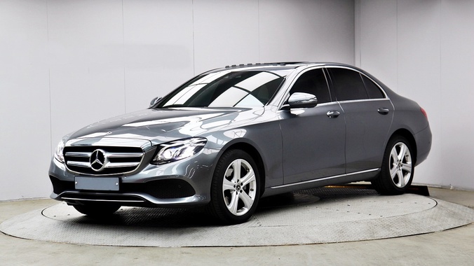 Mercedes-Benz E-Class 2018
