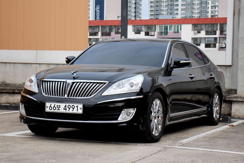 Hyundai Equus