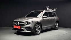 Mercedes-Benz GLB-Class 2023