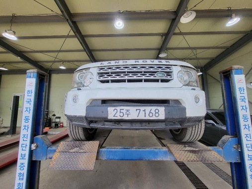 Land Rover Discovery 2013