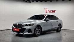 BMW 5 Series 2024