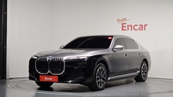 BMW i7 2024