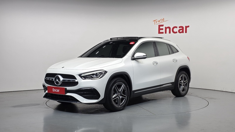 Mercedes-Benz GLA-Class