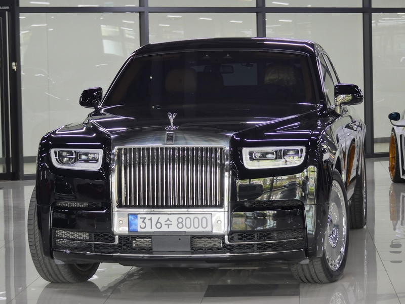 Rolls-Royce Phantom