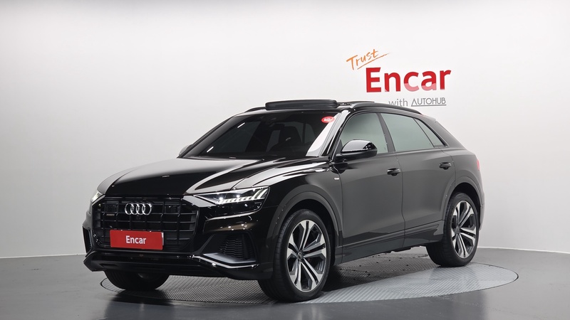 Audi Q8