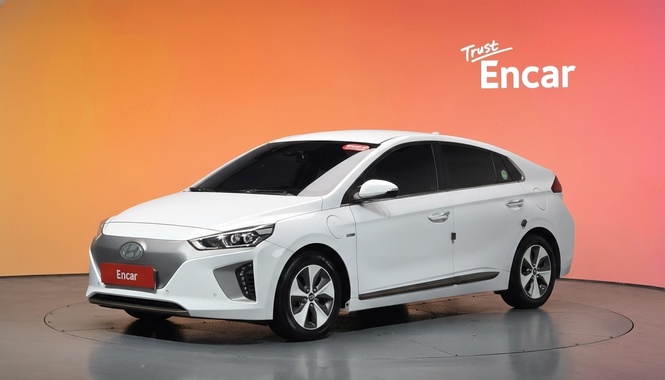 Hyundai Ioniq 2016