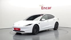 Tesla Model 3 2025