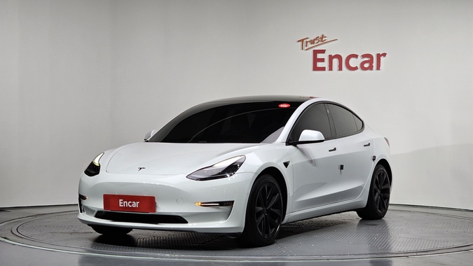 Tesla Model 3 2021