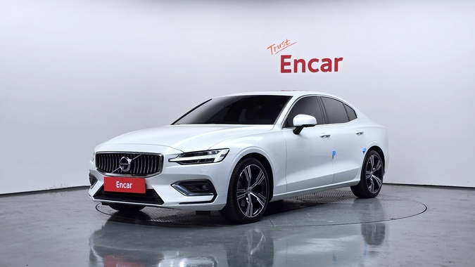 Volvo S60 2021