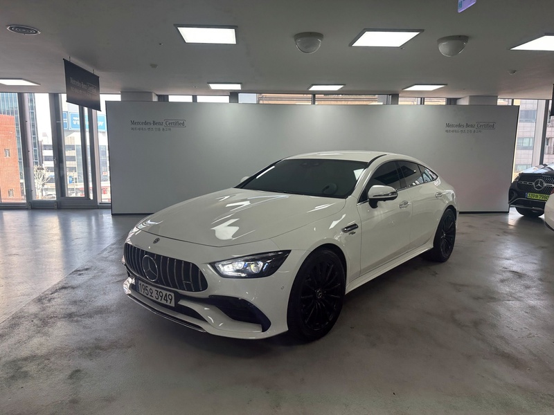 Mercedes-Benz AMG GT