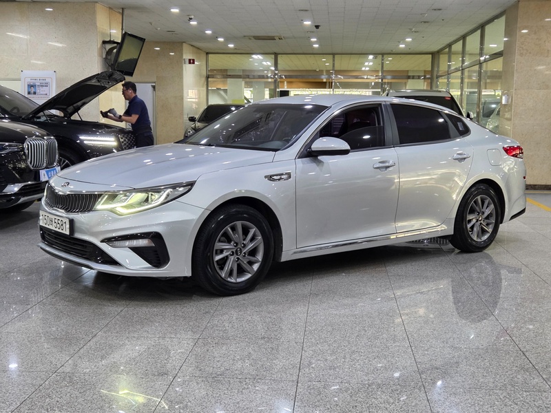 Kia K5