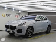 Maserati Grecale 2023
