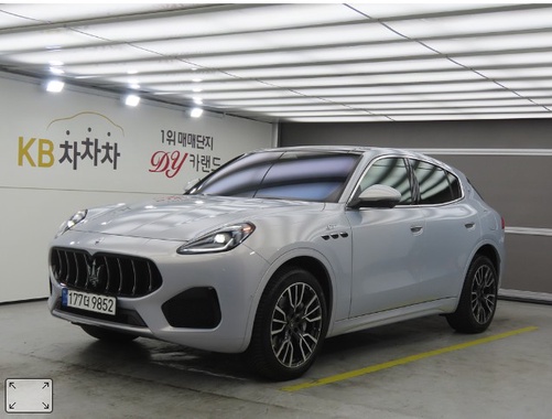 Maserati Grecale 2023