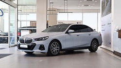 BMW 5 Series 2025