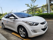 Hyundai Avante 2011