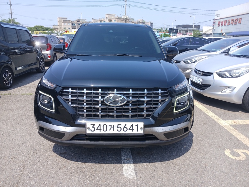 Hyundai Venue