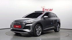 Audi Q4 e-tron 2025