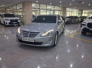 Hyundai Genesis 2011