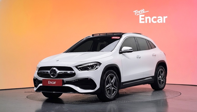 Mercedes-Benz GLA-Class