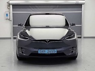 Tesla Model X 2019