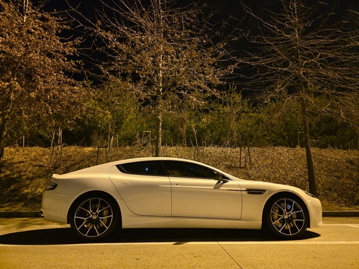 Aston Martin Rapide 2016