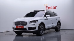 Lincoln Nautilus 2020